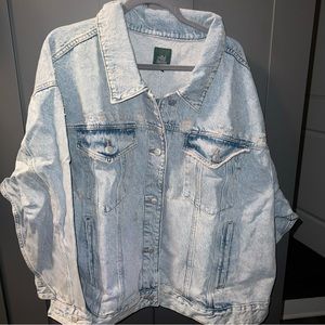 New Women’s Wild Fable distressed Boyfriend denim jacket Size 4X